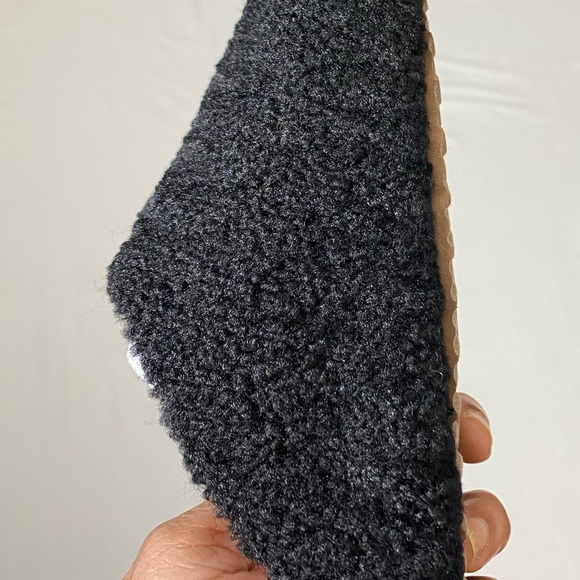 NWT Steve Madden Women’s Black Slip-On, Sherpa Mule, VESA ARCH Size 5. - Picture 10 of 11